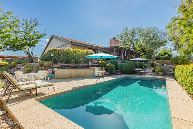 10435 N NICKLAUS Drive, Fountain Hills, AZ 85268