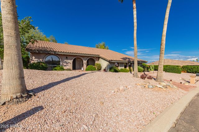 10435 N NICKLAUS Drive, Fountain Hills, AZ 85268