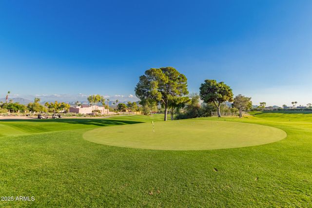 10435 N NICKLAUS Drive, Fountain Hills, AZ 85268