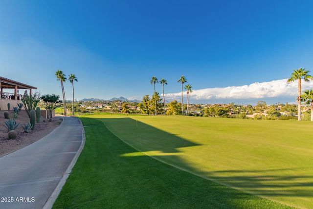 10435 N NICKLAUS Drive, Fountain Hills, AZ 85268