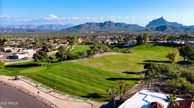 10435 N NICKLAUS Drive, Fountain Hills, AZ 85268