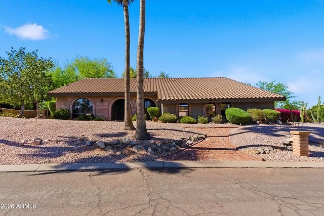 10435 N NICKLAUS Drive, Fountain Hills, AZ 85268