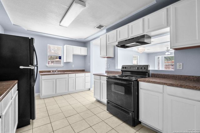 6603 Elmer Blvd, San Antonio, TX 78227