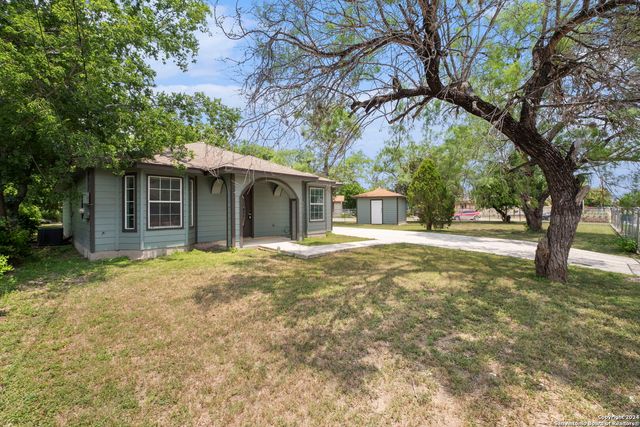 6603 Elmer Blvd, San Antonio, TX 78227