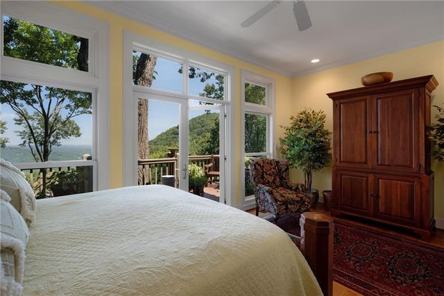 1104 Ridgeview Drive, Big Canoe, GA 30143