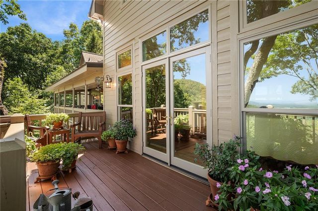 1104 Ridgeview Drive, Big Canoe, GA 30143