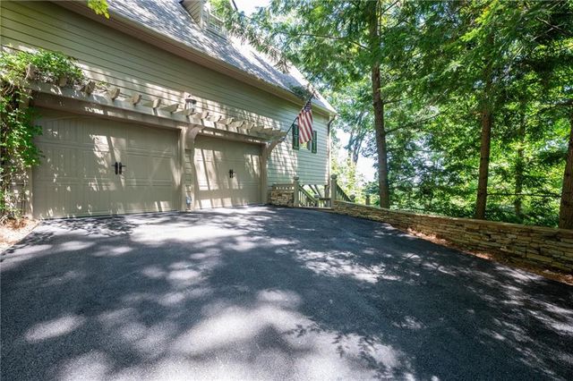 1104 Ridgeview Drive, Big Canoe, GA 30143