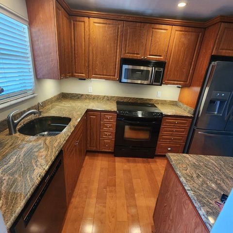 21902 LAKE FOREST Circle 206, Boca Raton, FL 33433