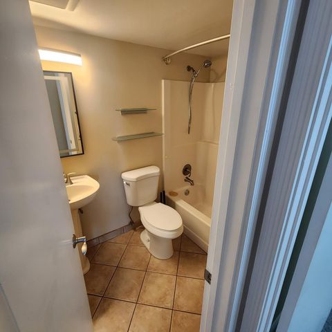 21902 LAKE FOREST Circle 206, Boca Raton, FL 33433