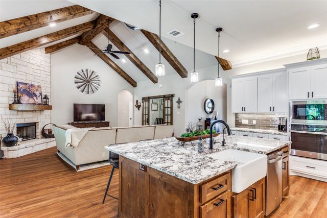 221 Greene Road, Weatherford, TX 76087