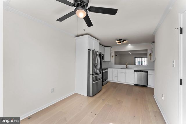 729 E OAK ST, Norristown, PA 19401