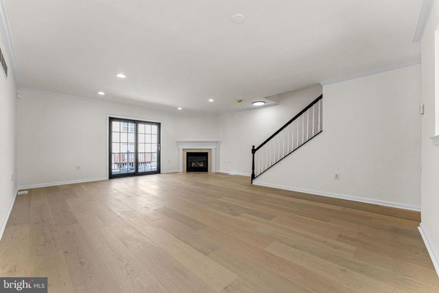 729 E OAK ST, Norristown, PA 19401