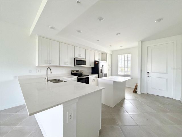 12320 WELLEN GOLF STREET 205, Venice, FL 34293