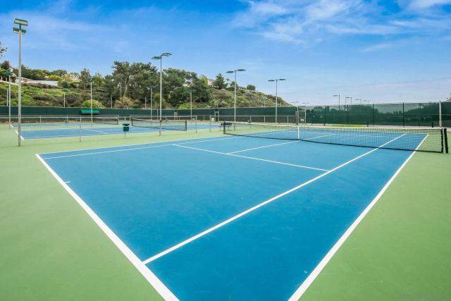 2538 Caminito Muirfield, La Jolla, CA 92037