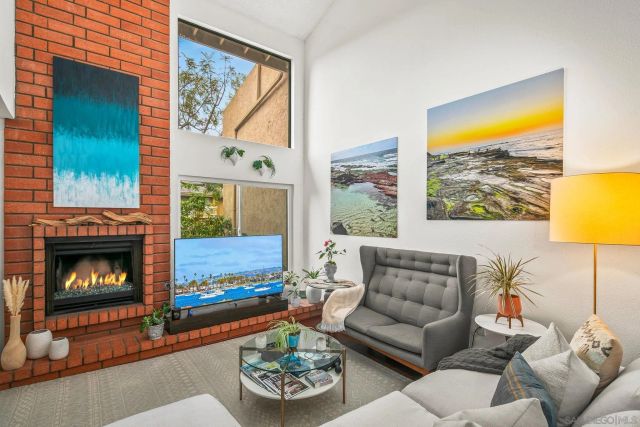 2538 Caminito Muirfield, La Jolla, CA 92037