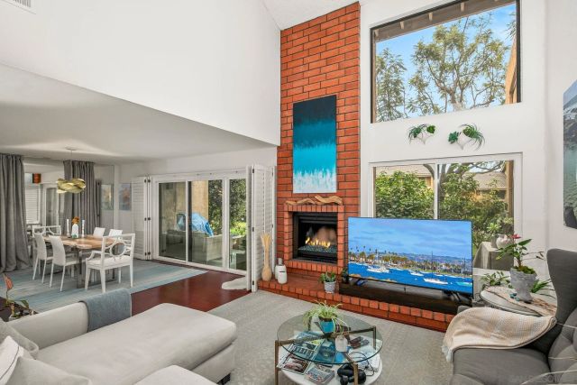 2538 Caminito Muirfield, La Jolla, CA 92037