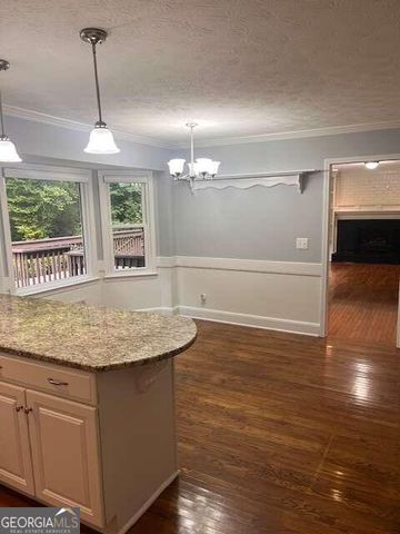 871 Cedar Trace SW, Lilburn, GA 30047