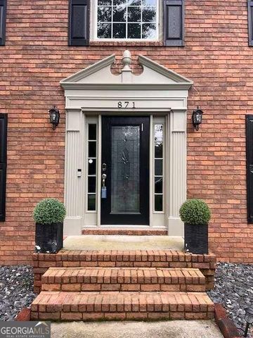 871 Cedar Trace SW, Lilburn, GA 30047