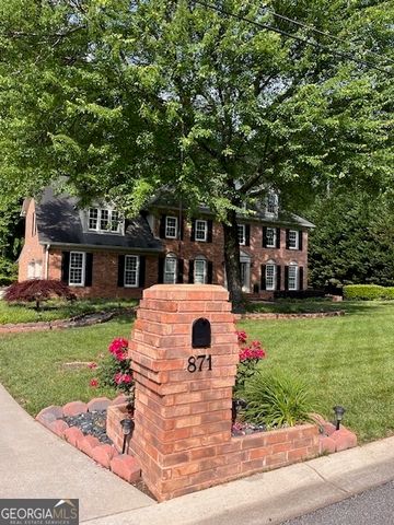 871 Cedar Trace SW, Lilburn, GA 30047