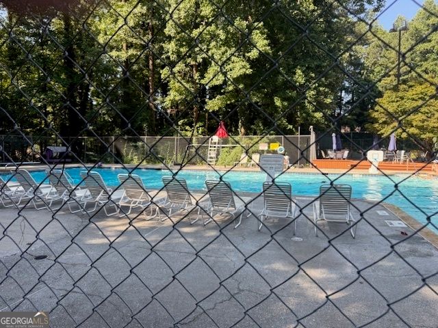 871 Cedar Trace SW, Lilburn, GA 30047