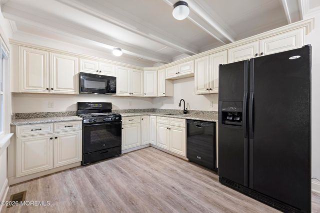 833 Windsor Street, Forked River, NJ 08731