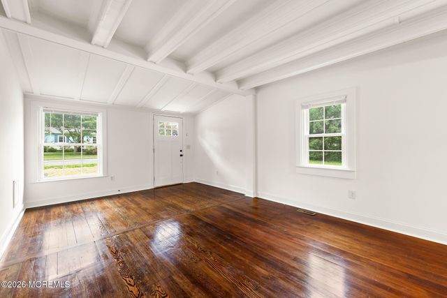 833 Windsor Street, Forked River, NJ 08731