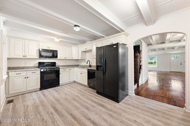 833 Windsor Street, Forked River, NJ 08731