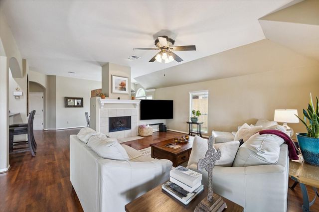 7415 Tranquil River Drive, Pasadena, TX 77505
