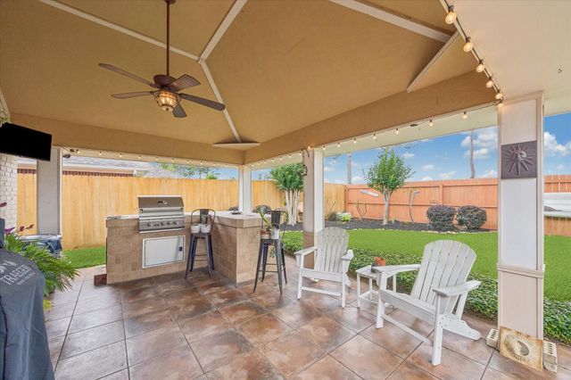 7415 Tranquil River Drive, Pasadena, TX 77505