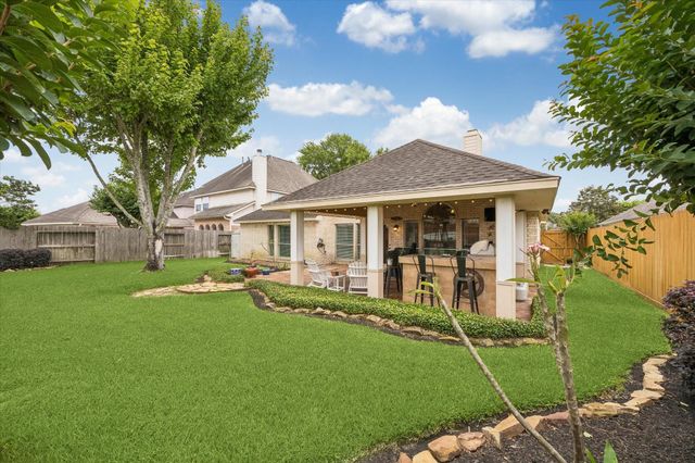 7415 Tranquil River Drive, Pasadena, TX 77505
