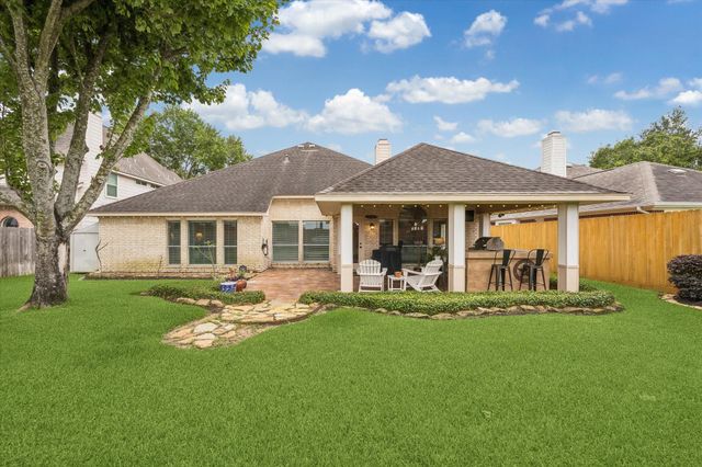 7415 Tranquil River Drive, Pasadena, TX 77505