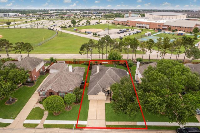 7415 Tranquil River Drive, Pasadena, TX 77505