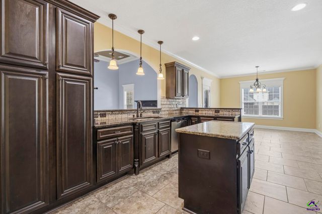 304 Montgomery Street, Warner Robins, GA 31088