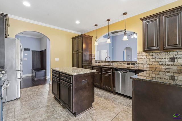 304 Montgomery Street, Warner Robins, GA 31088