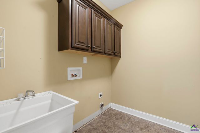 304 Montgomery Street, Warner Robins, GA 31088
