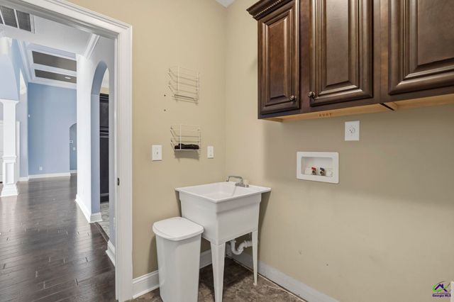 304 Montgomery Street, Warner Robins, GA 31088
