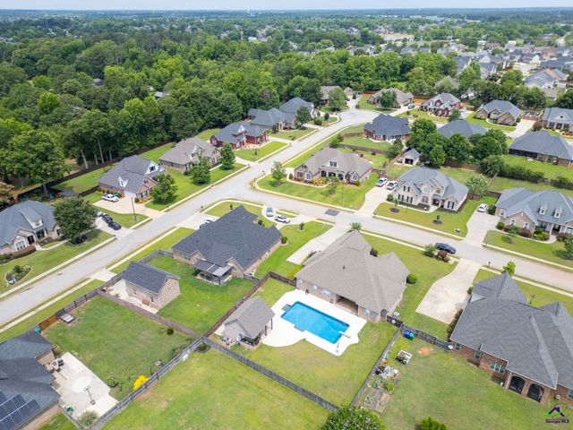304 Montgomery Street, Warner Robins, GA 31088