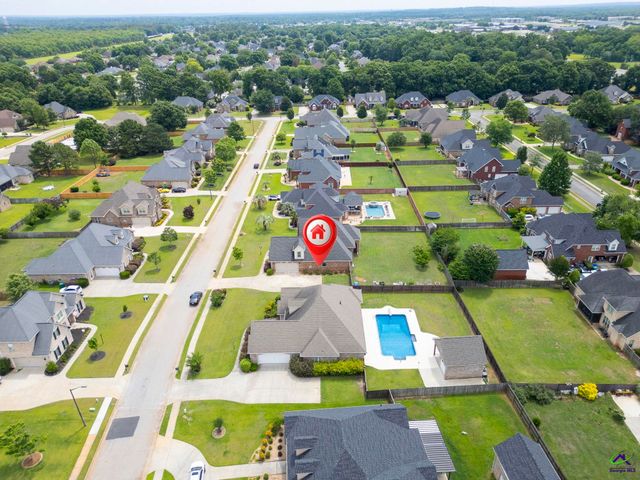 304 Montgomery Street, Warner Robins, GA 31088