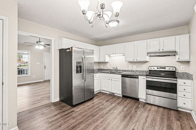 6000 Presentation Street, Knightdale, NC 27545