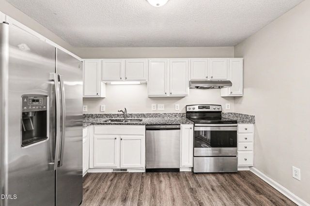 6000 Presentation Street, Knightdale, NC 27545