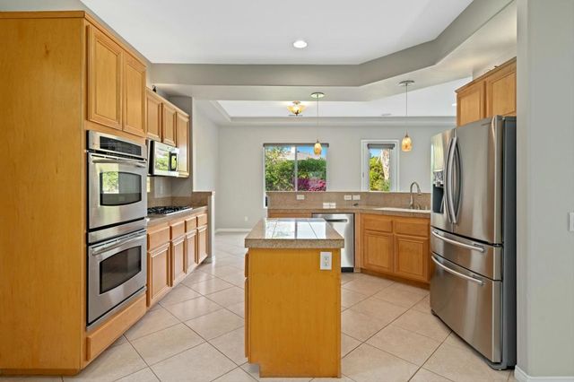 79862 Amora Drive, La Quinta, CA 92253