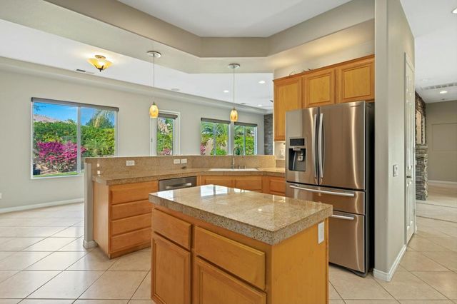 79862 Amora Drive, La Quinta, CA 92253