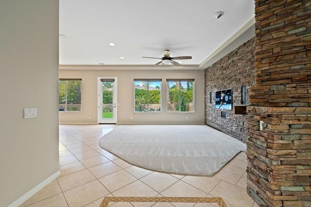 79862 Amora Drive, La Quinta, CA 92253