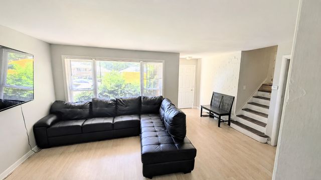 12207 S Elizabeth Street, Chicago, IL 60643