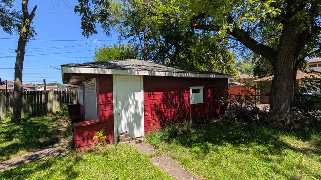 12207 S Elizabeth Street, Chicago, IL 60643