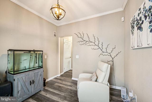 60 WILSON DR, Sicklerville, NJ 08081