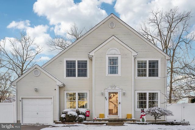 60 WILSON DR, Sicklerville, NJ 08081