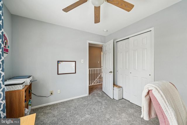 60 WILSON DR, Sicklerville, NJ 08081