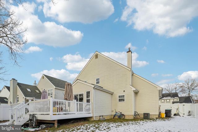 60 WILSON DR, Sicklerville, NJ 08081