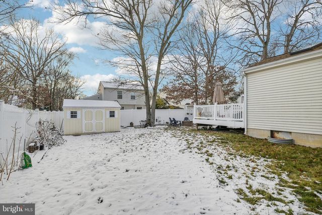 60 WILSON DR, Sicklerville, NJ 08081